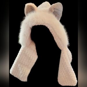 AM Mona Momo White And Brown Soft And Cozy Animal Ear Hat With Flaps